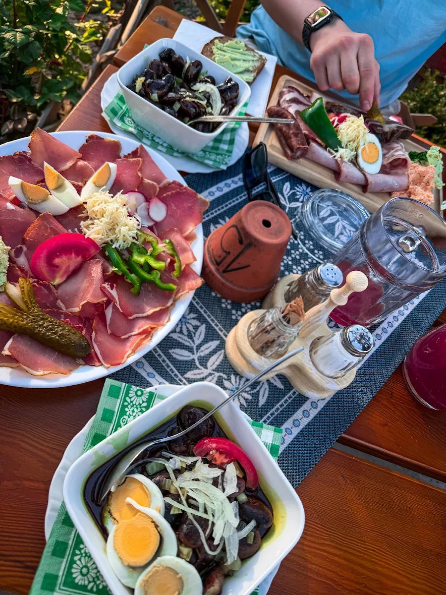 Essen und Trinken photo 1