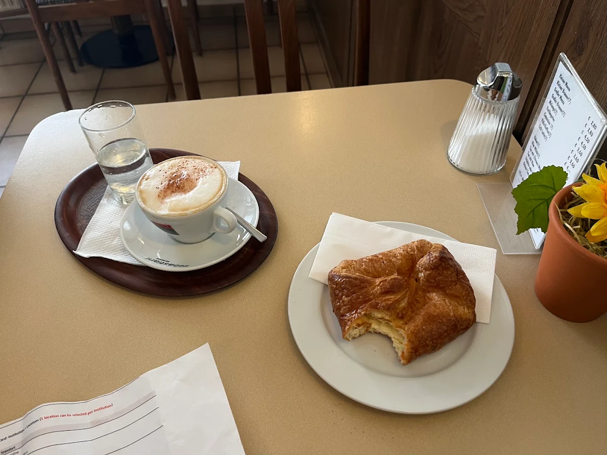 Essen und Trinken photo 2