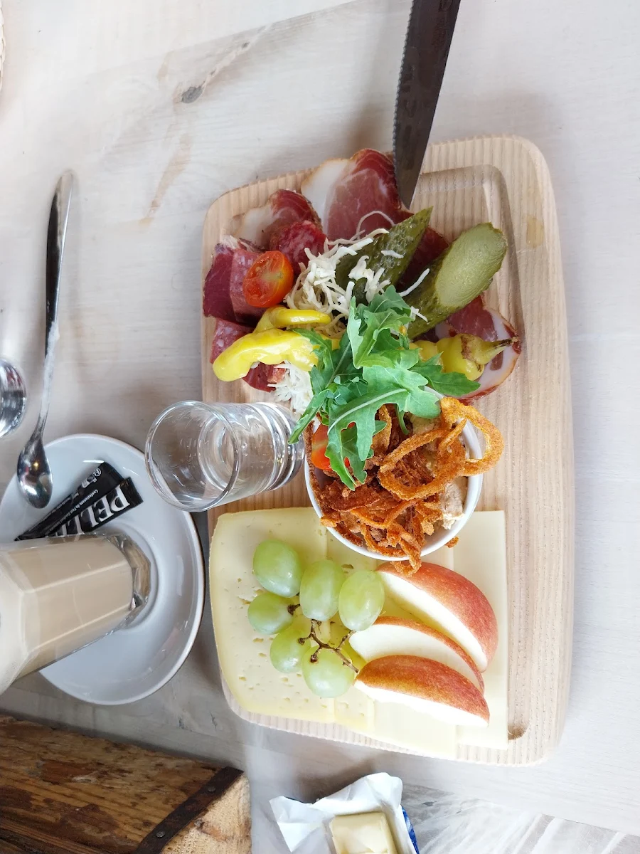 Essen und Trinken photo 2