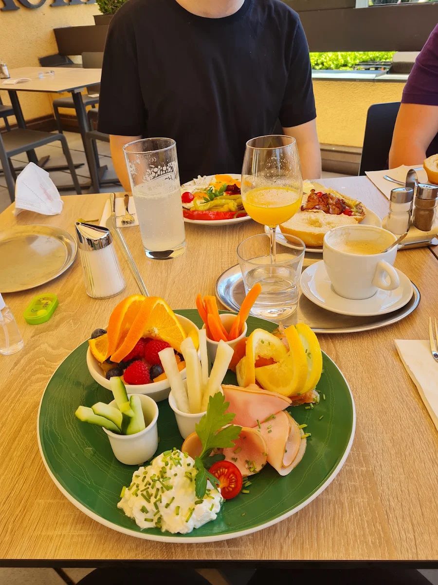 Essen und Trinken photo 7