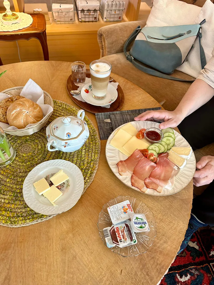 Essen und Trinken photo 2