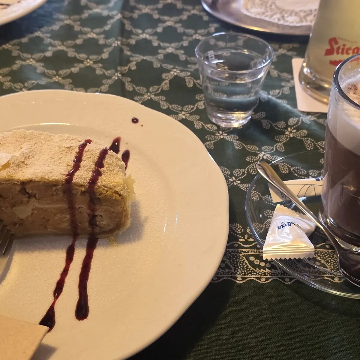 Essen und Trinken photo 7