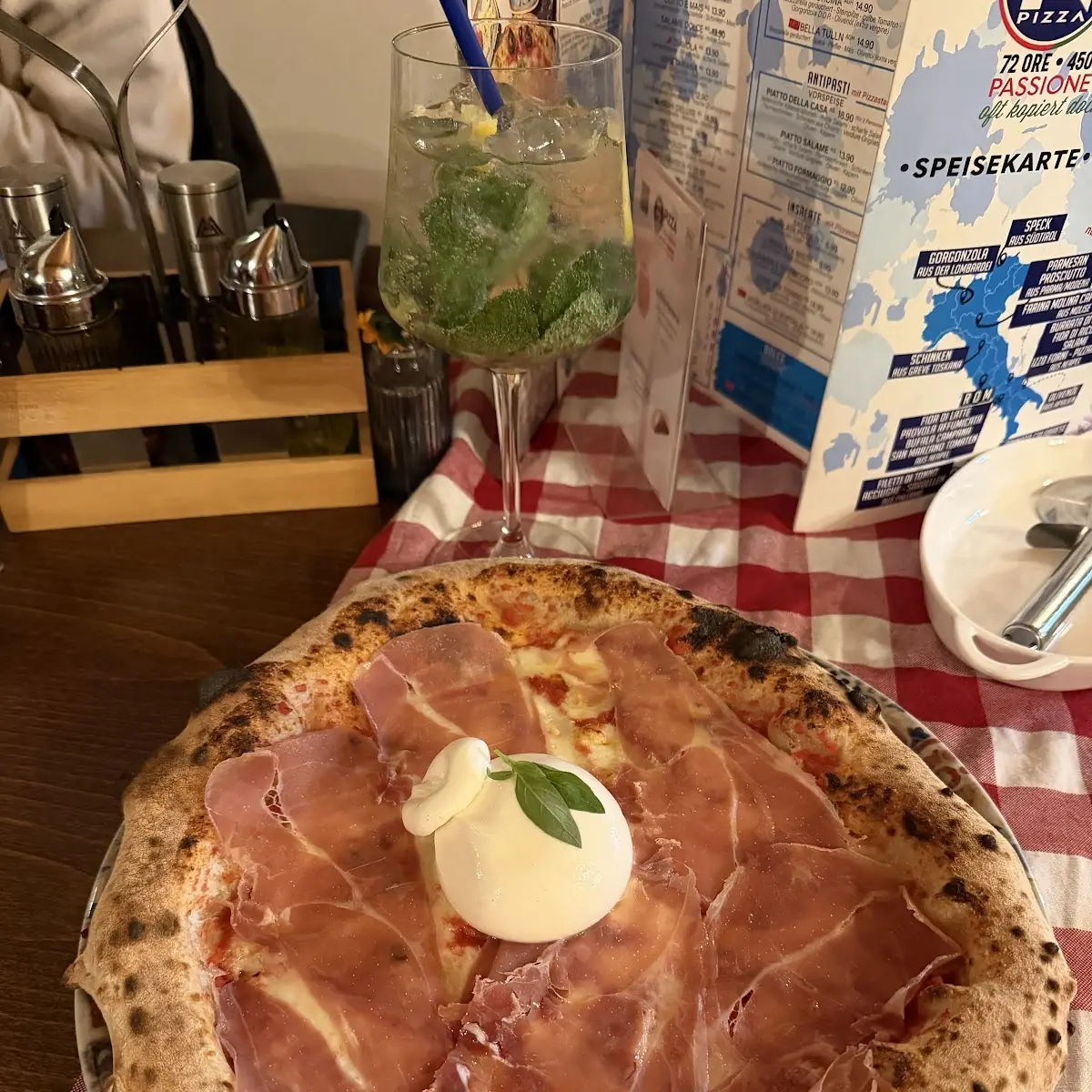 Essen und Trinken photo 2