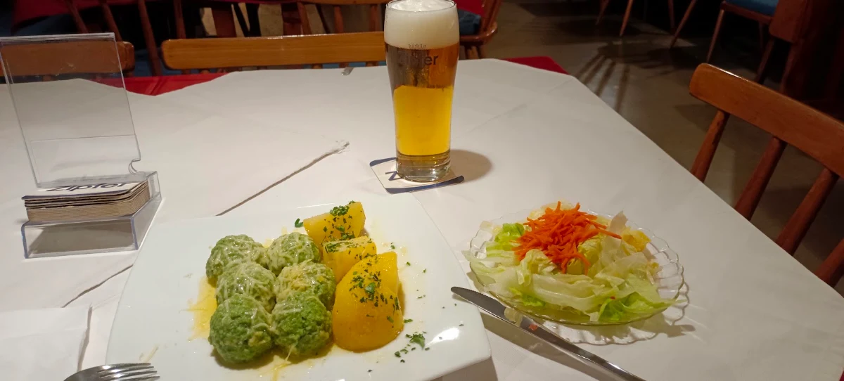 Essen und Trinken photo 3