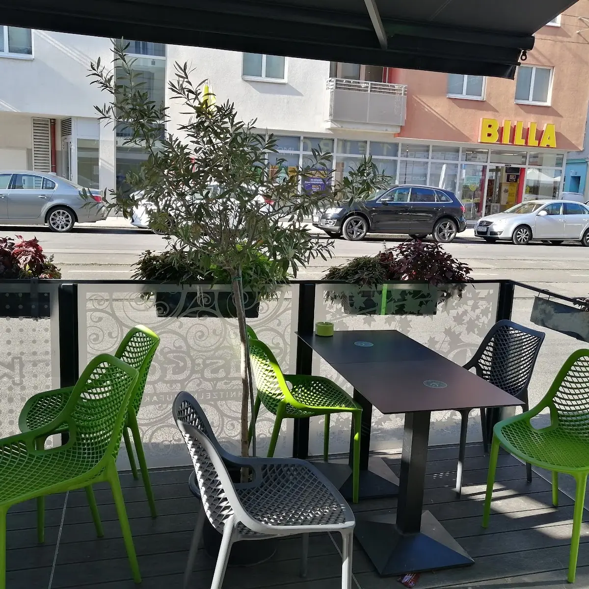 Diwan Holzkohlengrill 1200 Titelbild