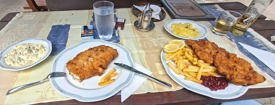 Essen und Trinken photo 3