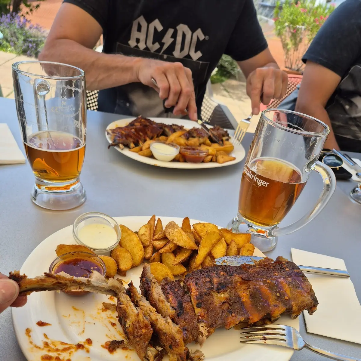 Essen und Trinken photo 3