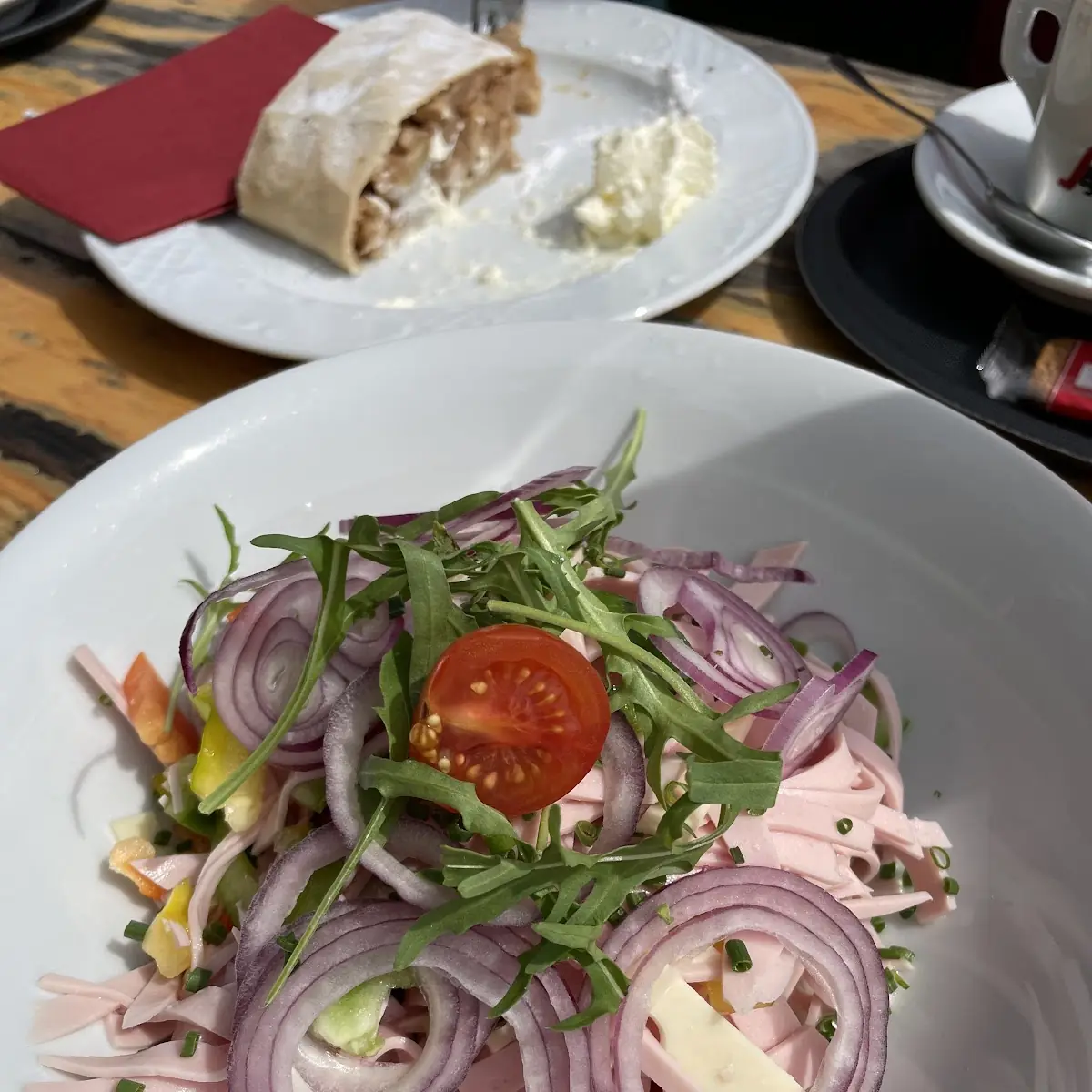 Essen und Trinken photo 2