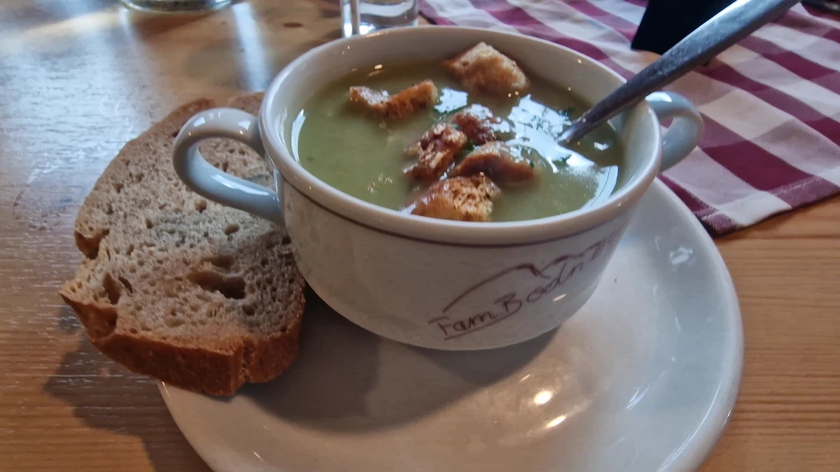 Essen und Trinken photo 3