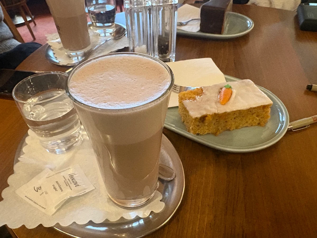 Essen und Trinken photo 3