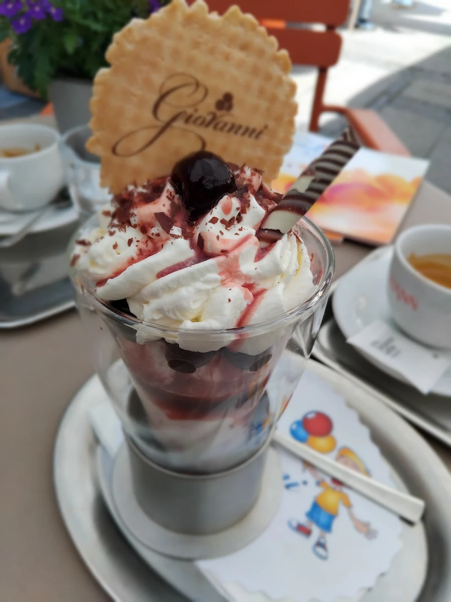 Essen und Trinken photo 3