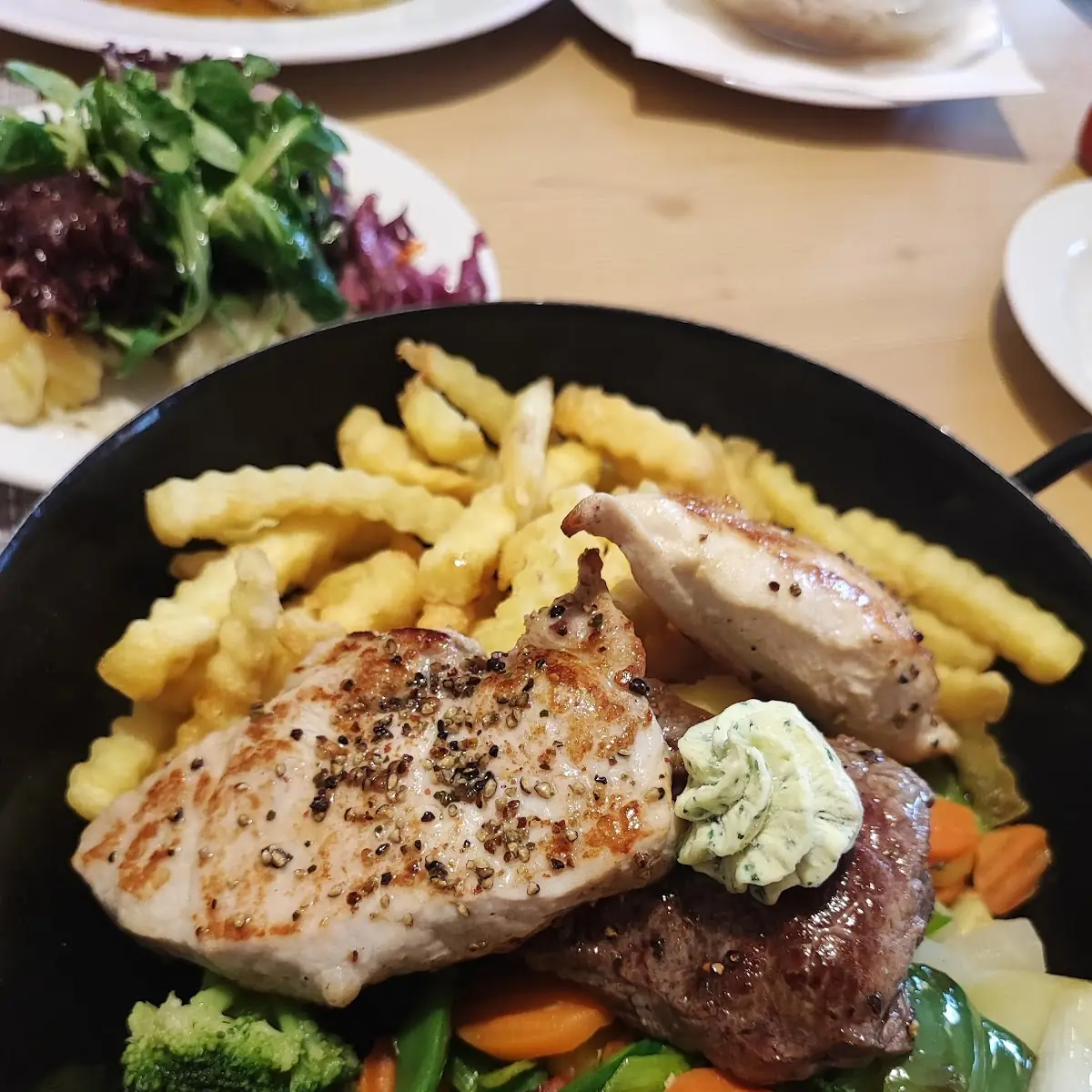 Essen und Trinken photo 3