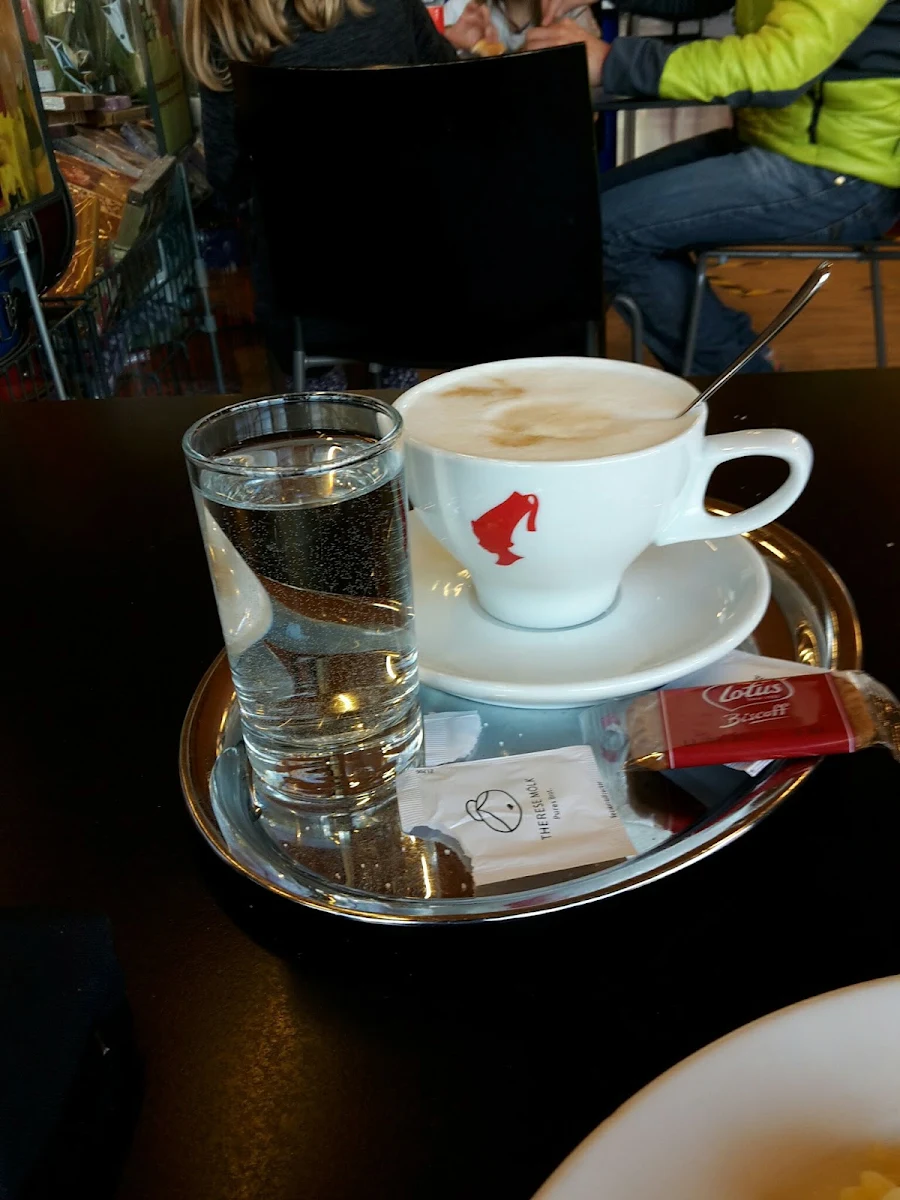 Essen und Trinken photo 6