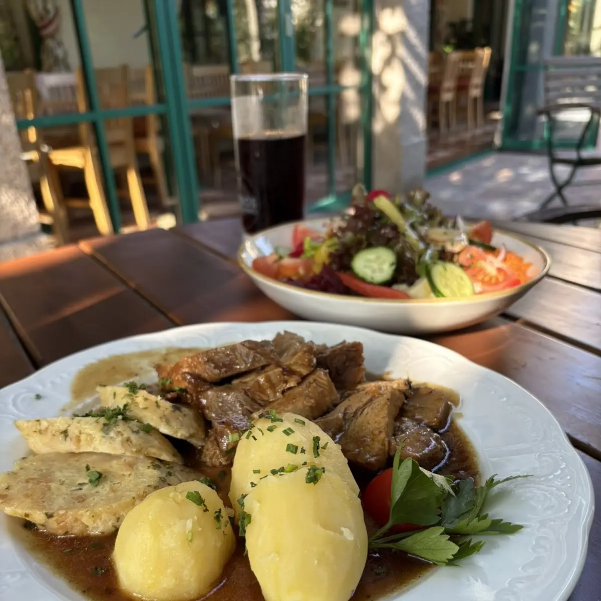 Essen und Trinken photo 3