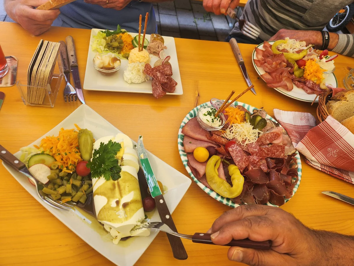 Essen und Trinken photo 3