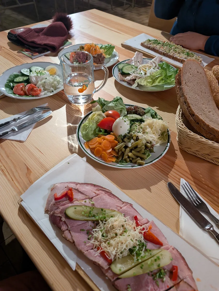Essen und Trinken photo 2