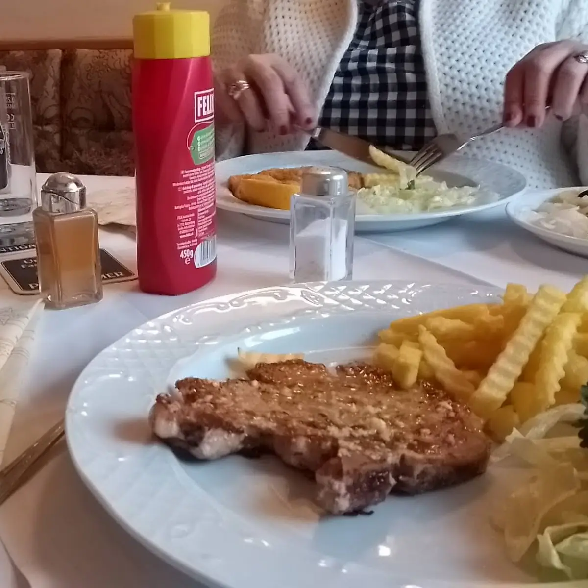 Essen und Trinken photo 2