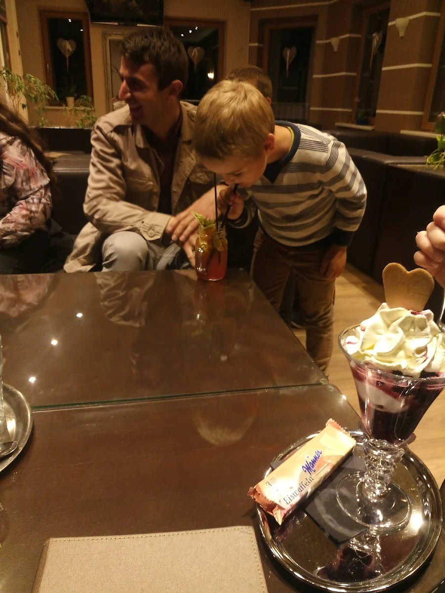 Essen und Trinken photo 9