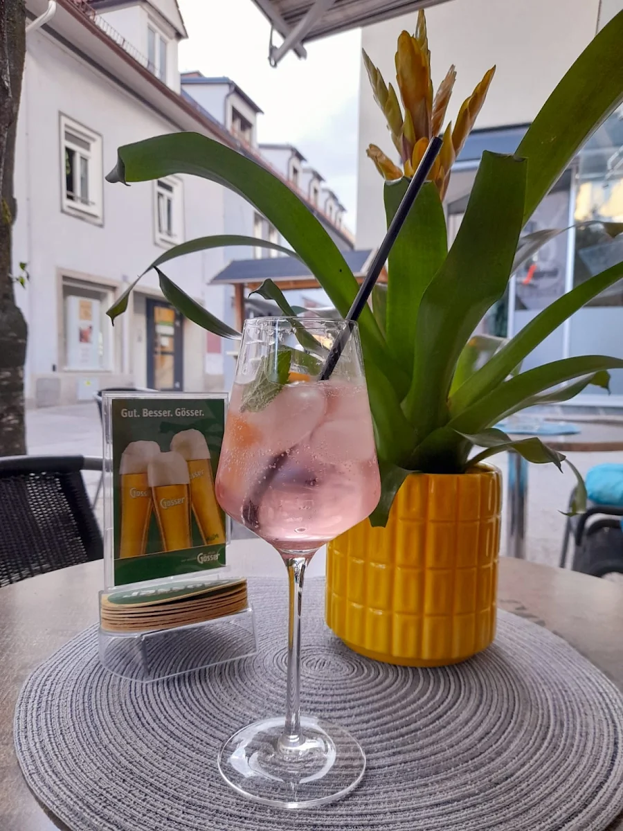 Essen und Trinken photo 1