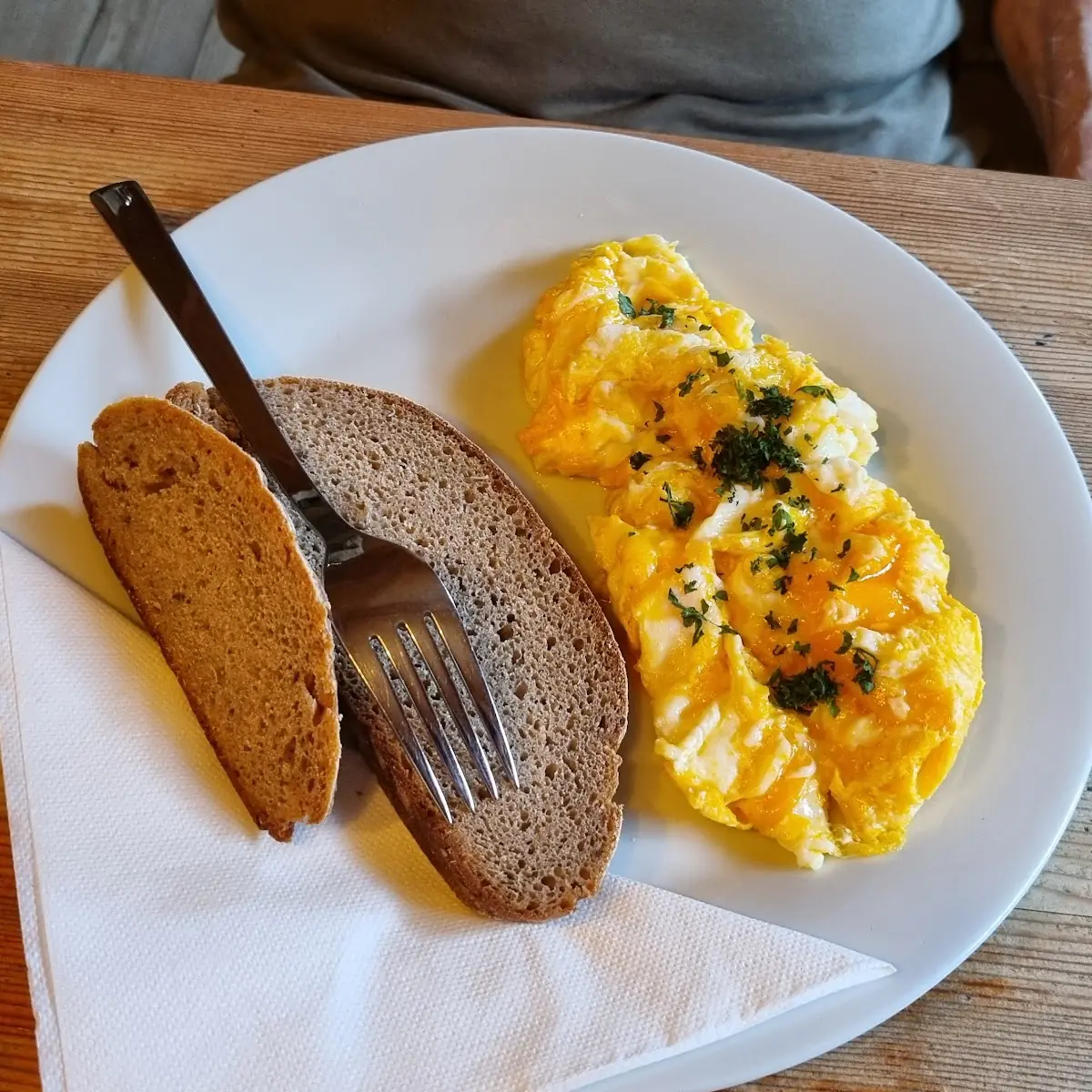 Essen und Trinken, Hölzler Hütte
