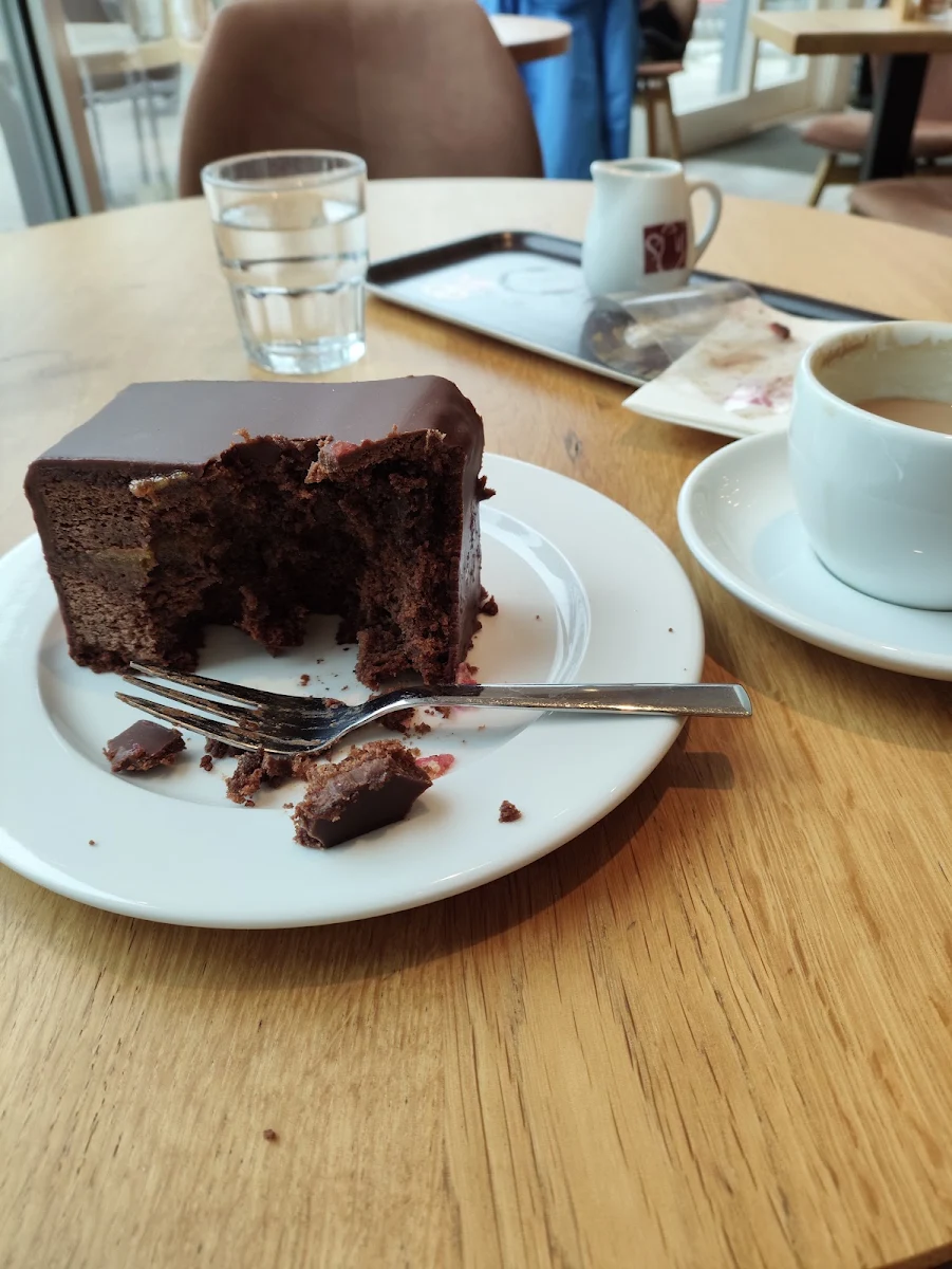Essen und Trinken photo 1