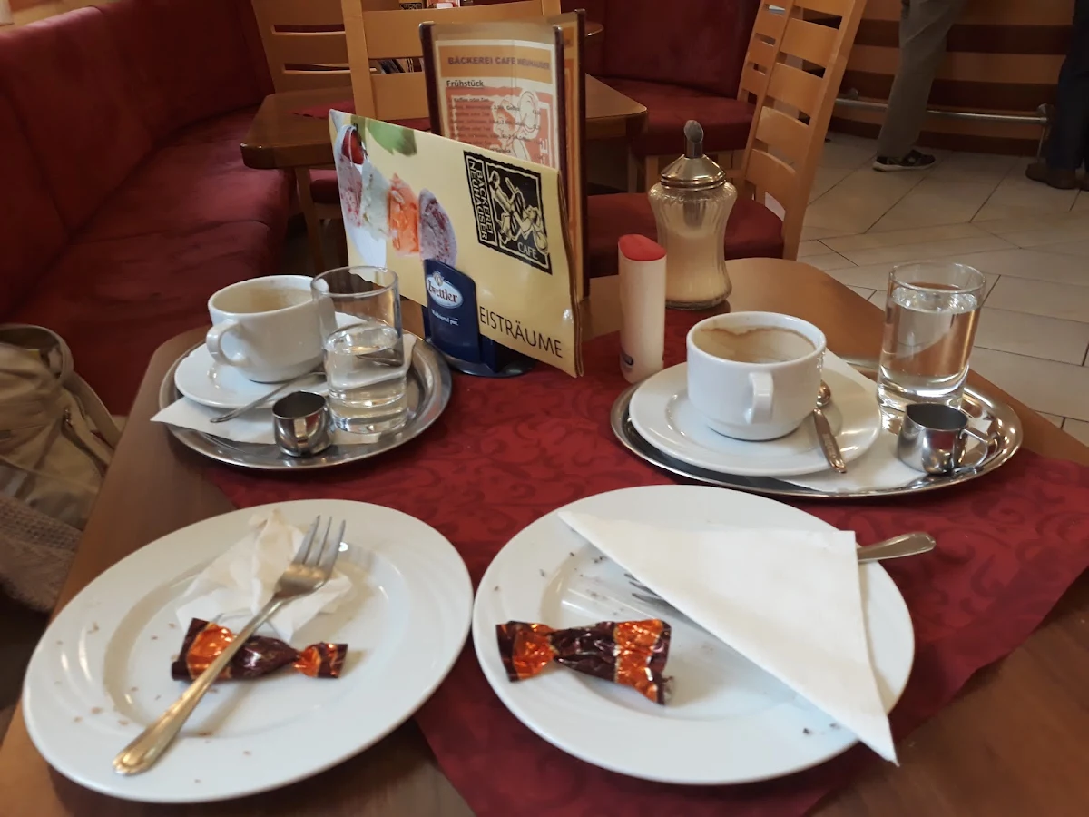 Essen und Trinken photo 3