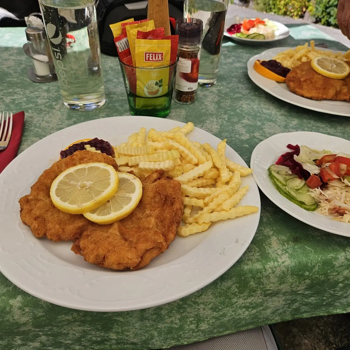 Essen und Trinken photo 3