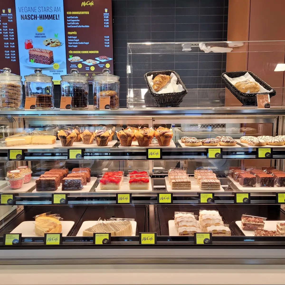 Atmosphäre, McDonald's Inzersdorf im Kremstal