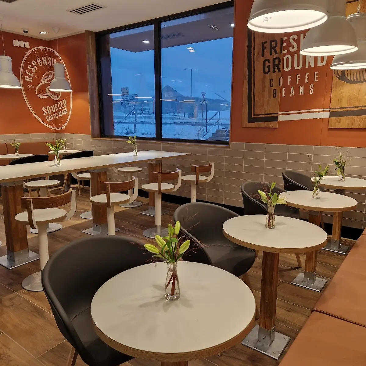 Atmosphäre, McDonald's Inzersdorf im Kremstal