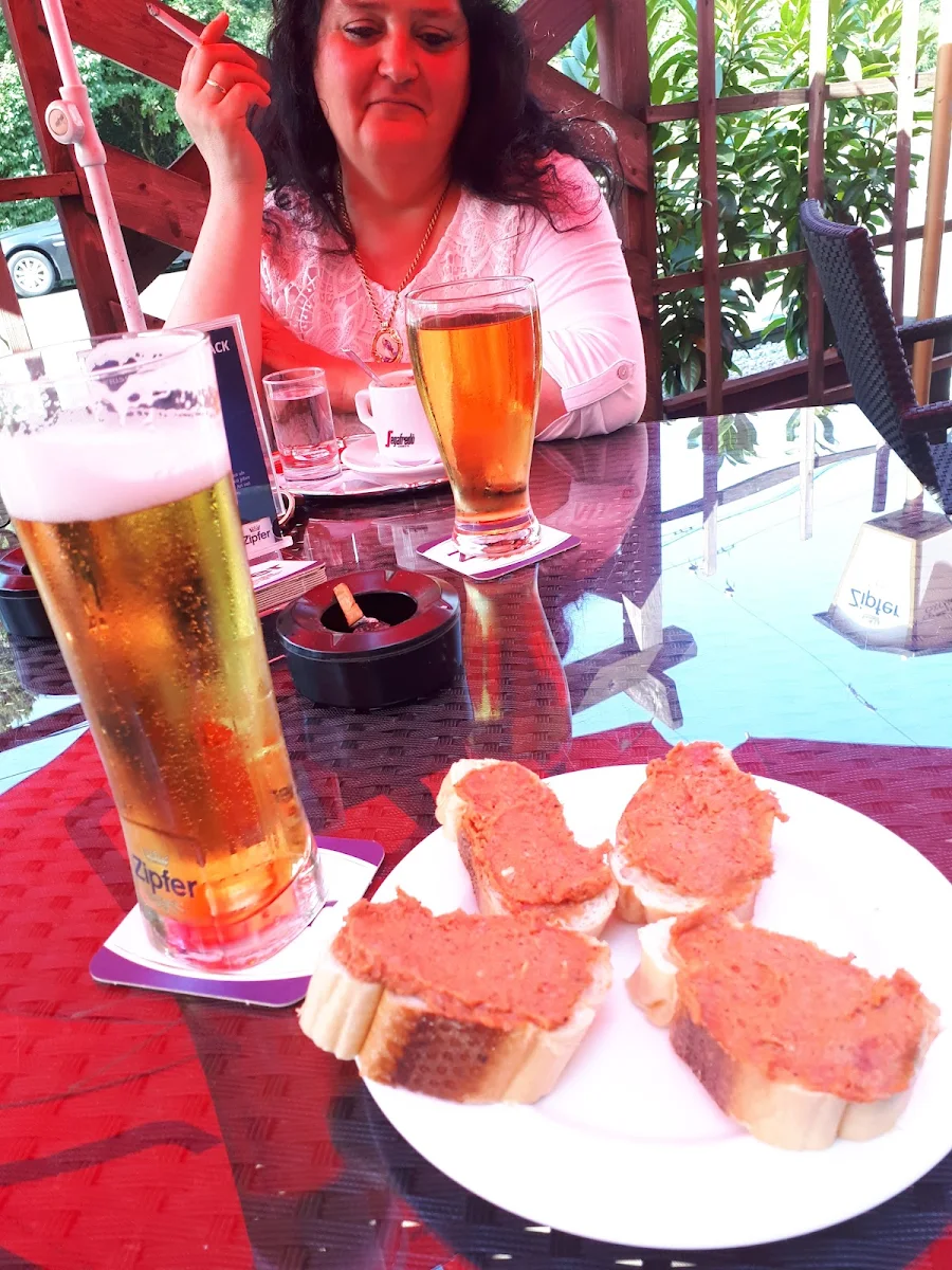 Essen und Trinken photo 3