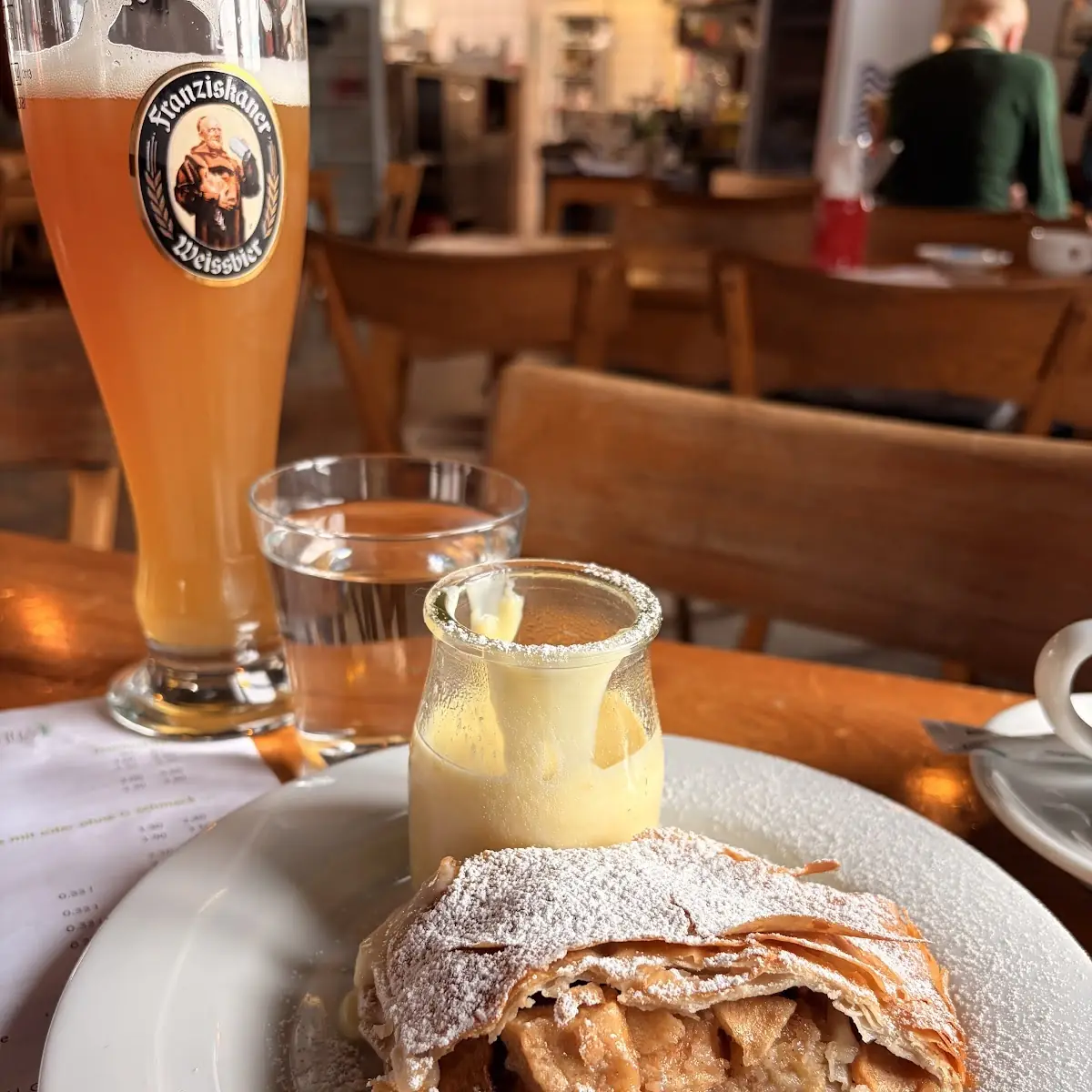 Essen und Trinken photo 3
