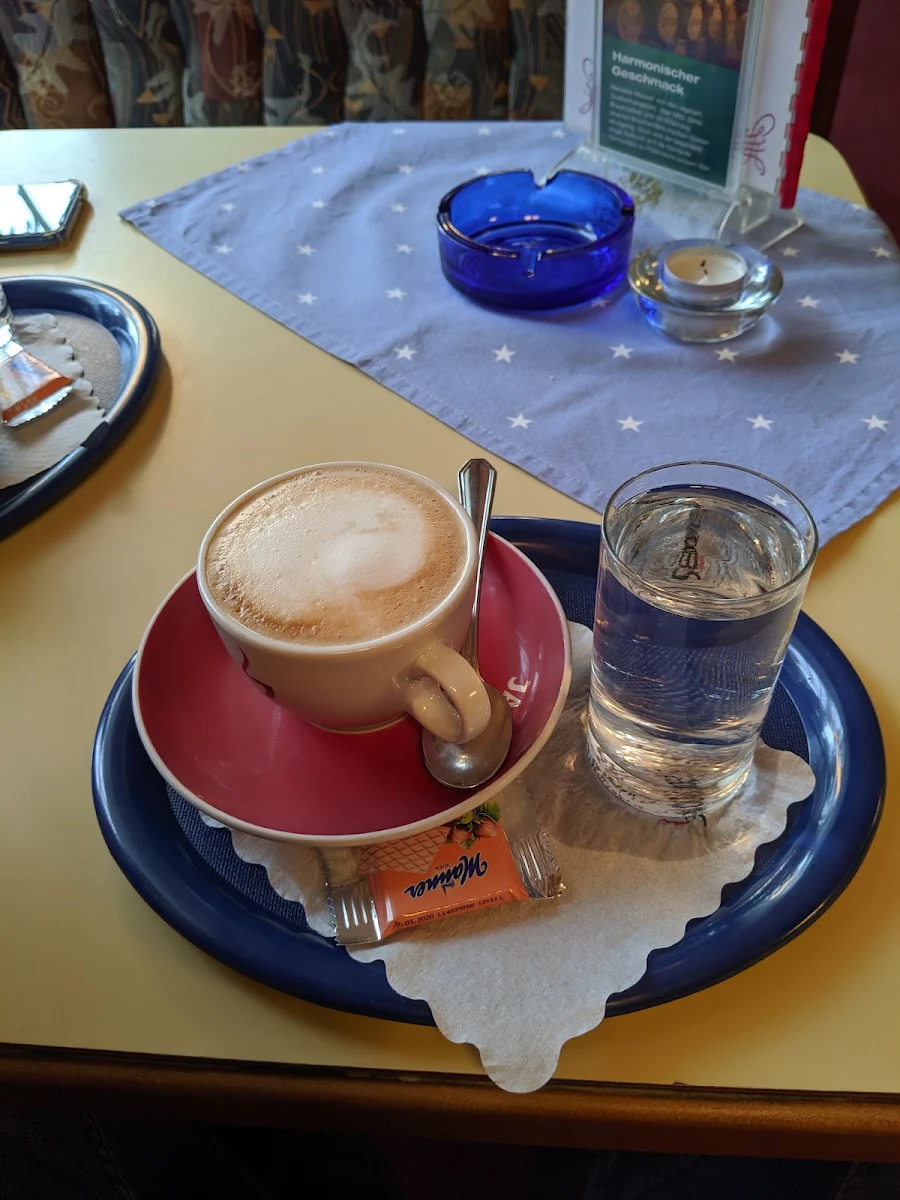 Essen und Trinken photo 1