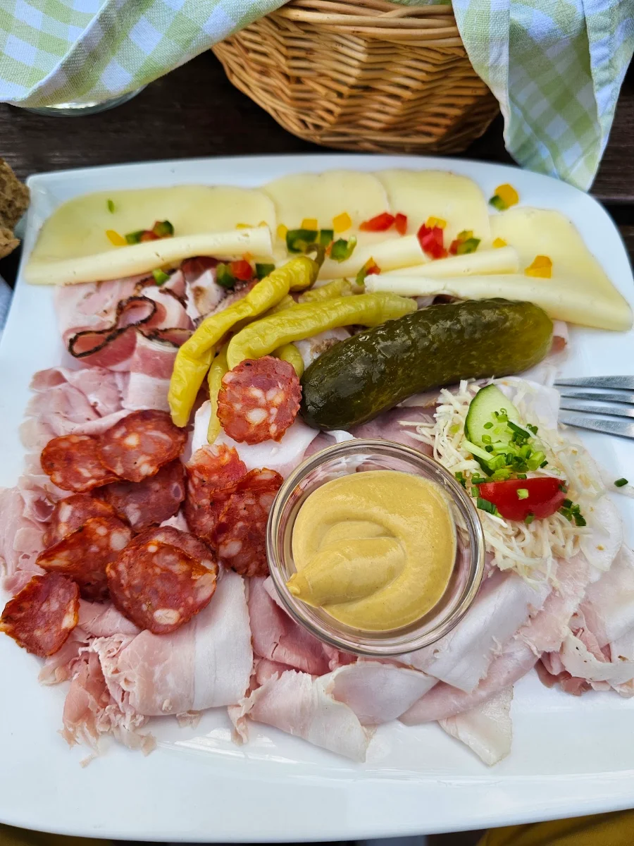 Essen und Trinken photo 3
