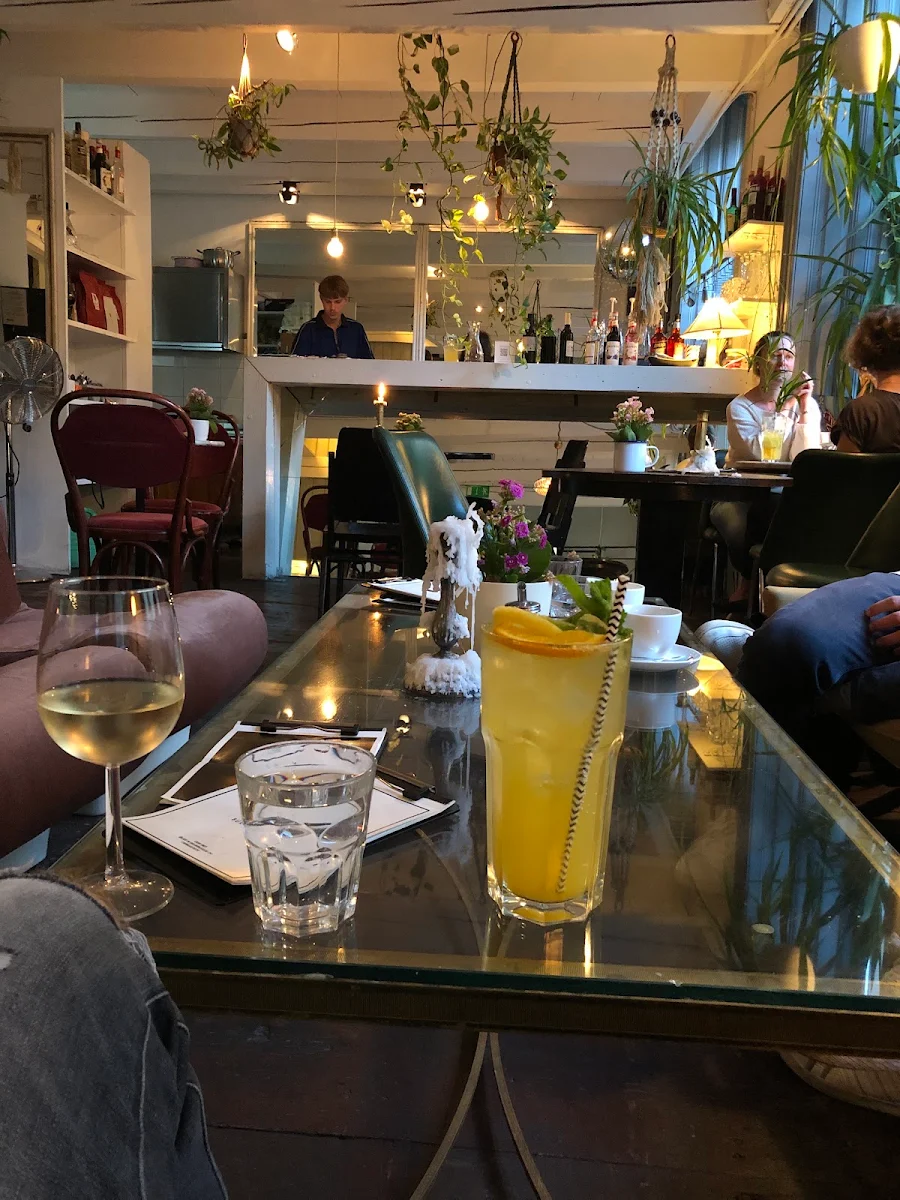 Essen und Trinken photo 2