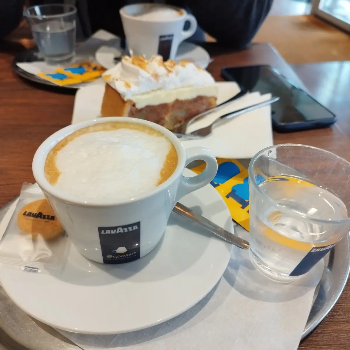 Essen und Trinken photo 2