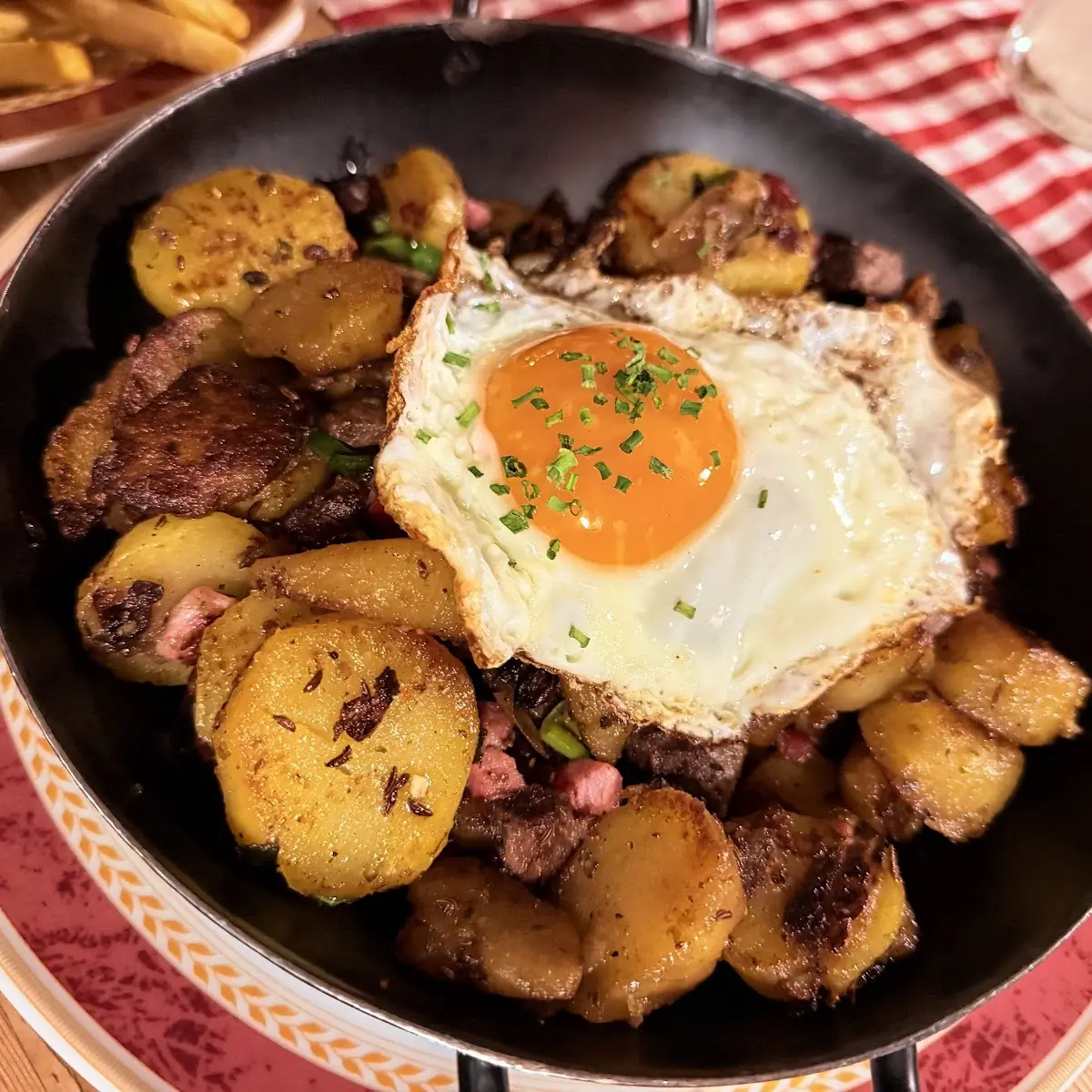 Essen und Trinken, Die Sünderalm