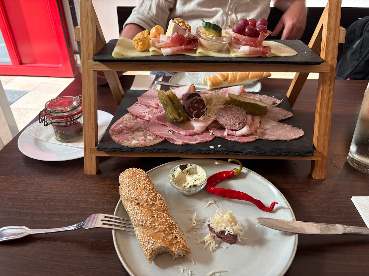 Essen und Trinken photo 3