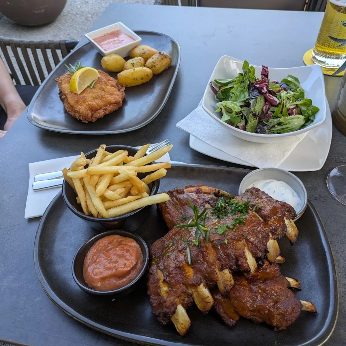 Essen und Trinken photo 2