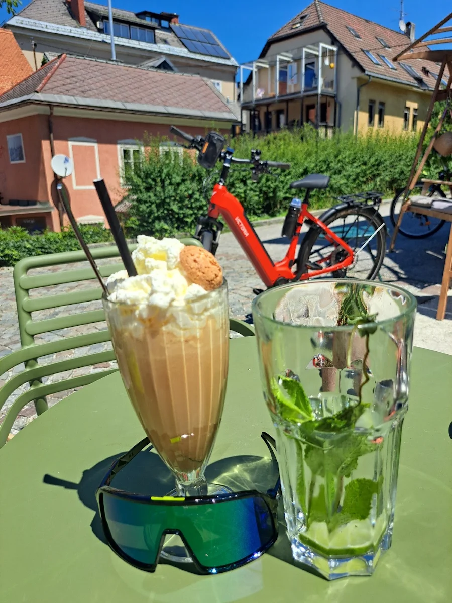 Essen und Trinken photo 4