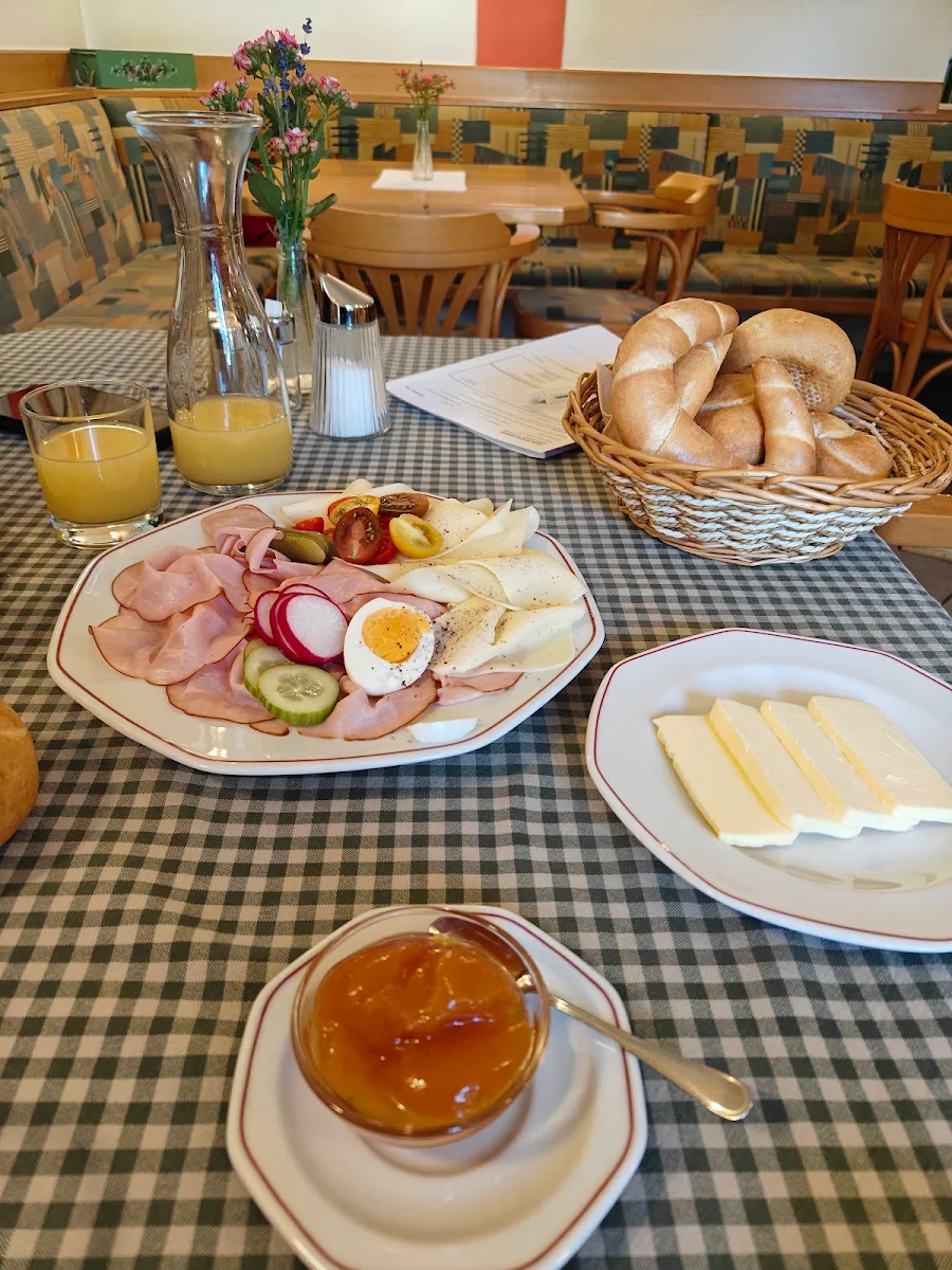 Essen und Trinken photo 4