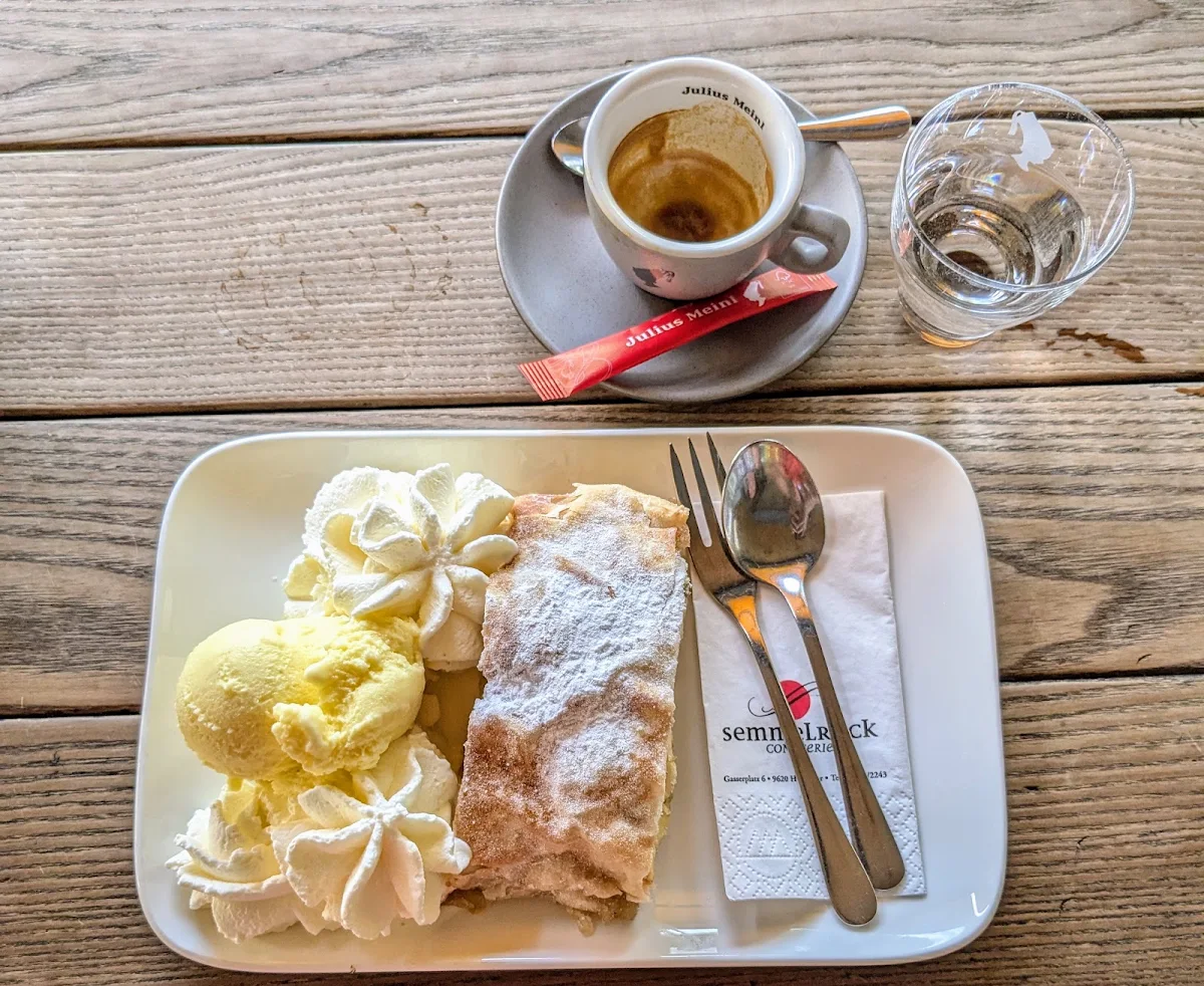 Essen und Trinken photo 1