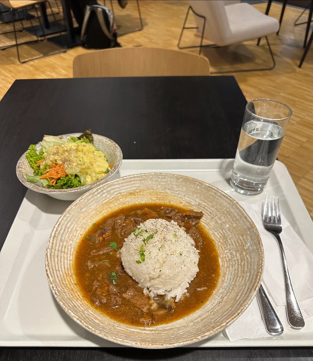 Essen und Trinken photo 2