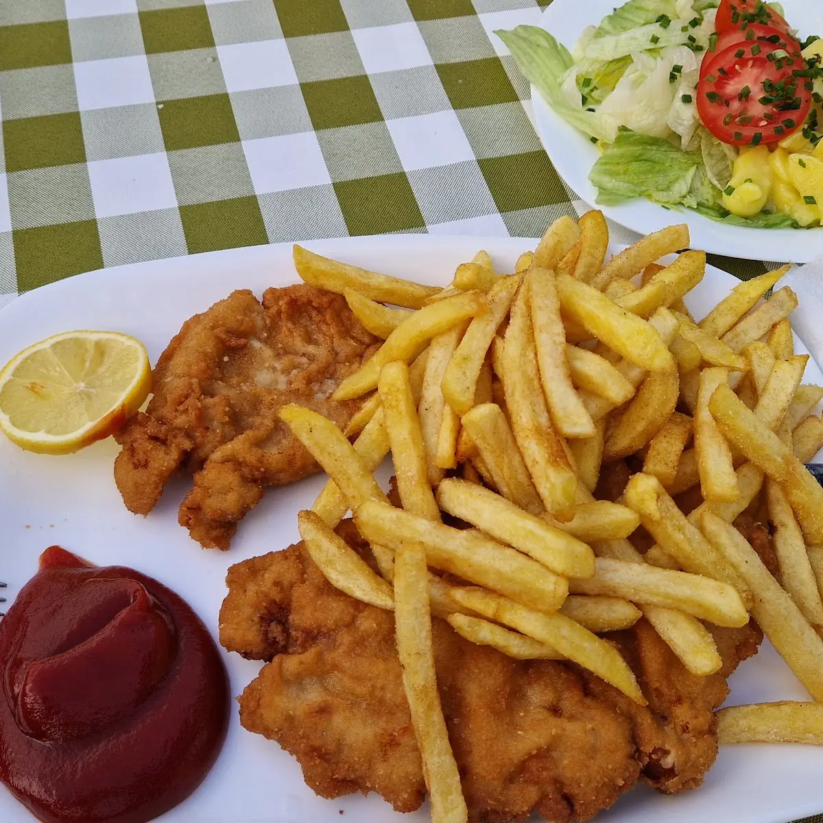 Essen und Trinken photo 2