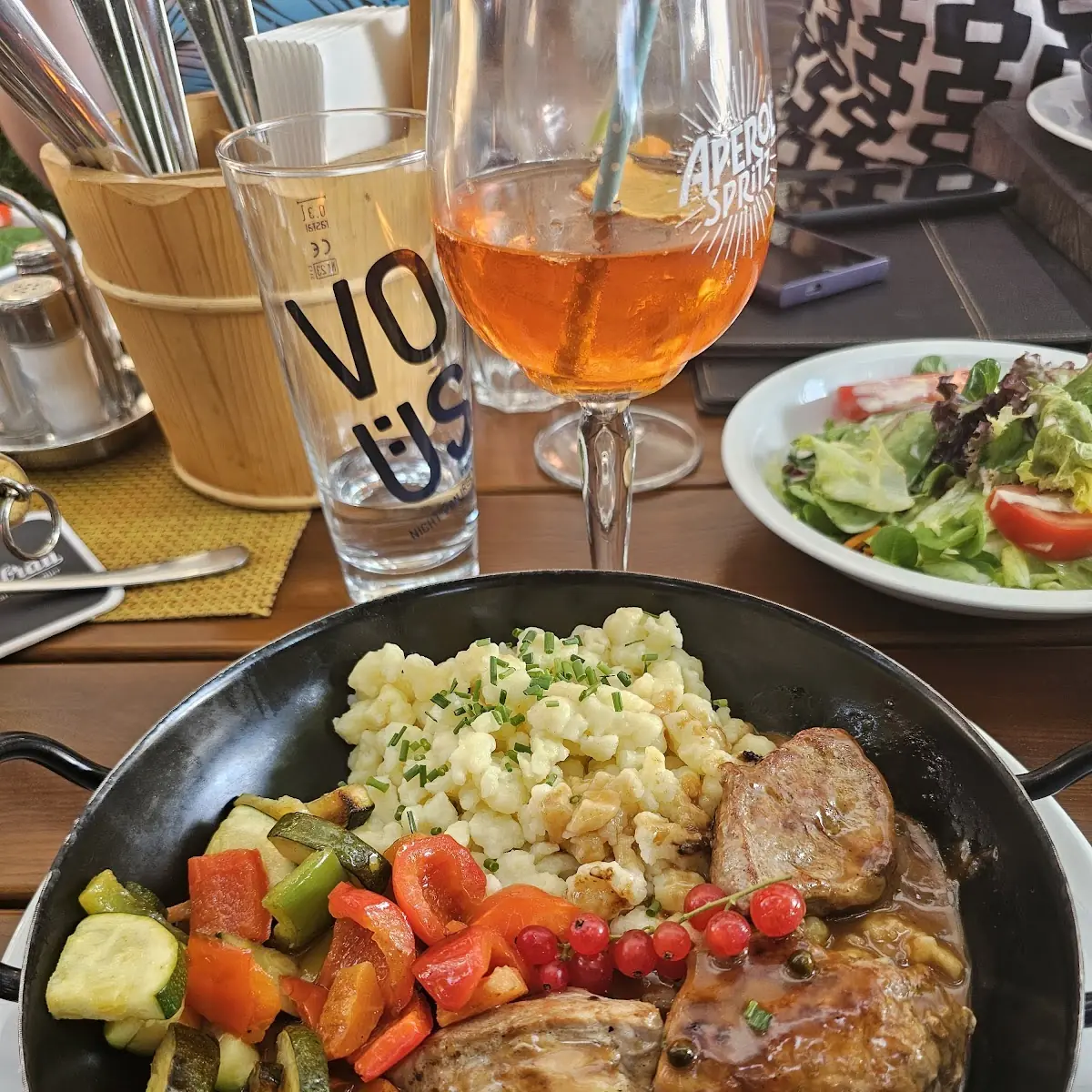 Essen und Trinken photo 2