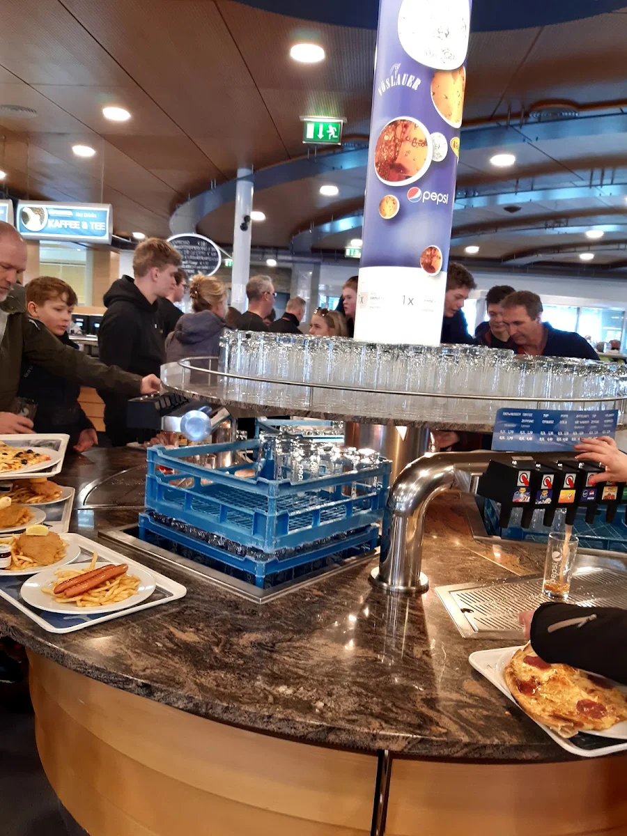 Essen und Trinken photo 1