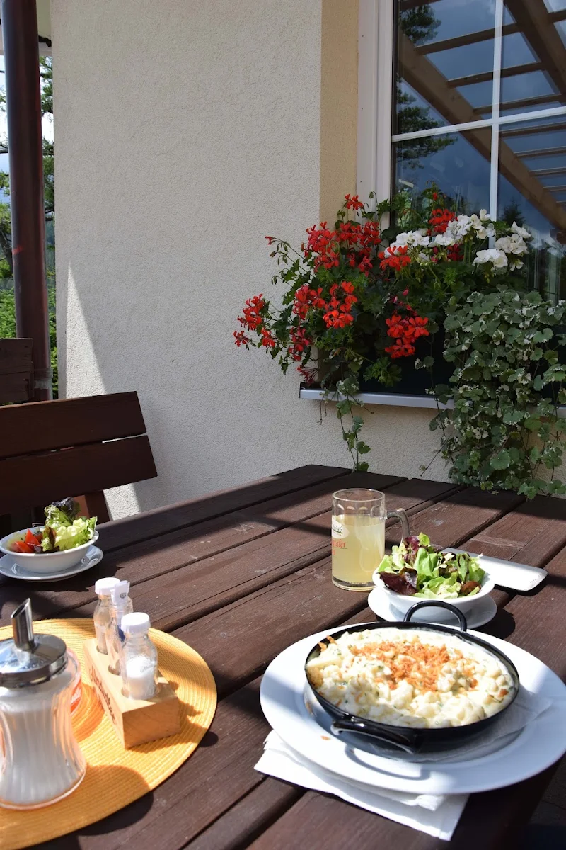 Essen und Trinken, Berggasthof Mamauwiese