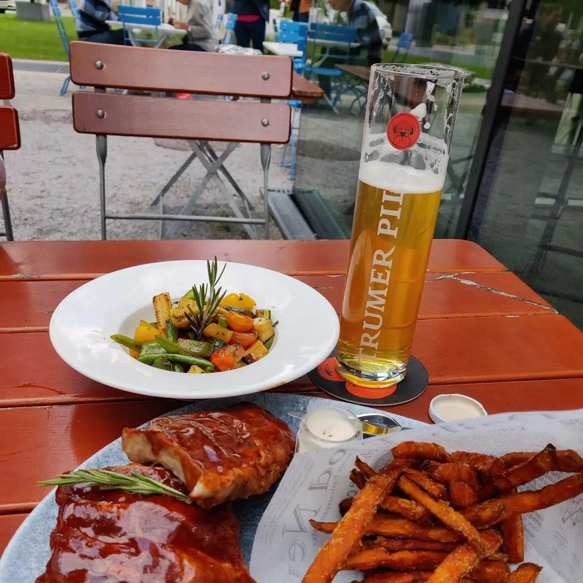 Essen und Trinken photo 8
