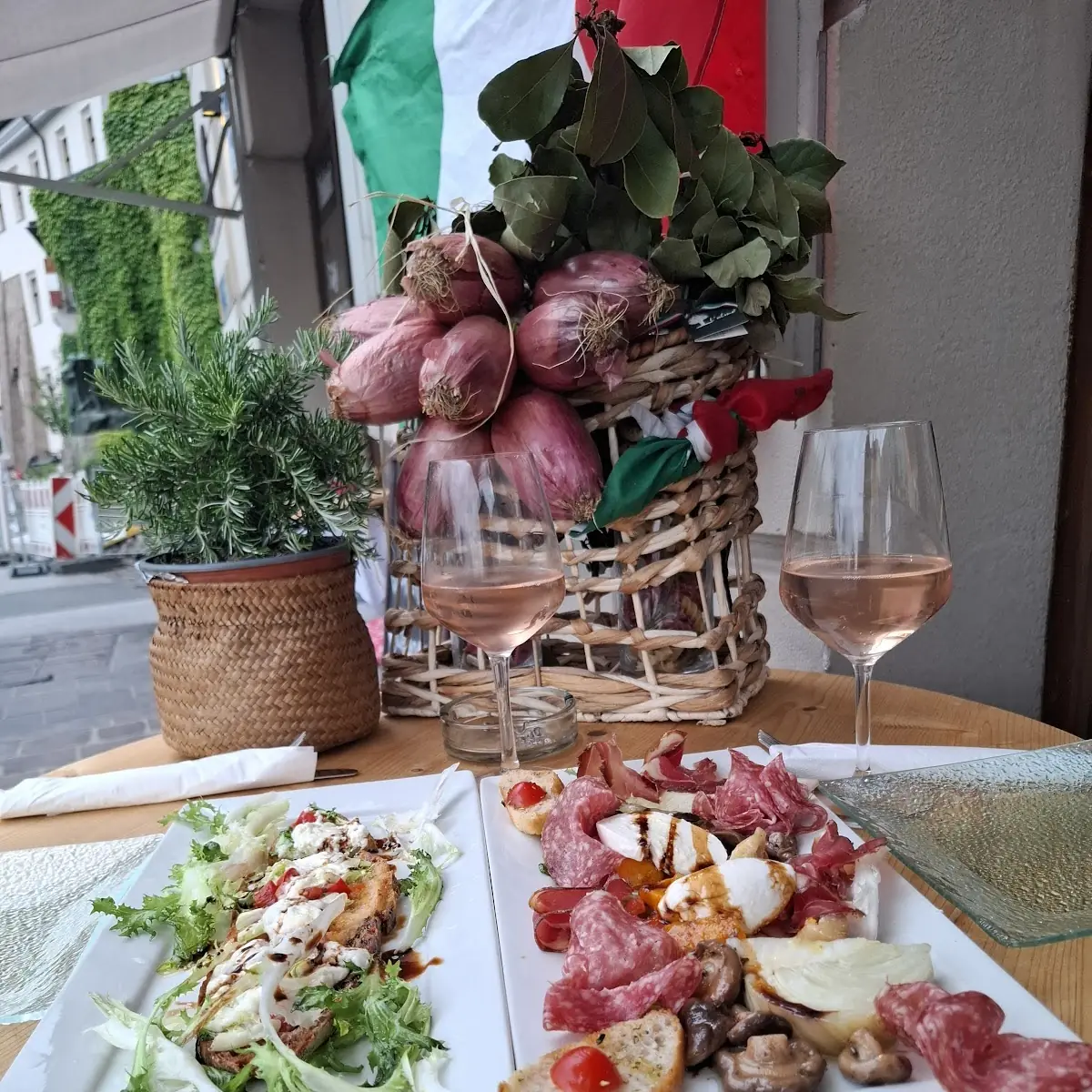 Essen und Trinken photo 3