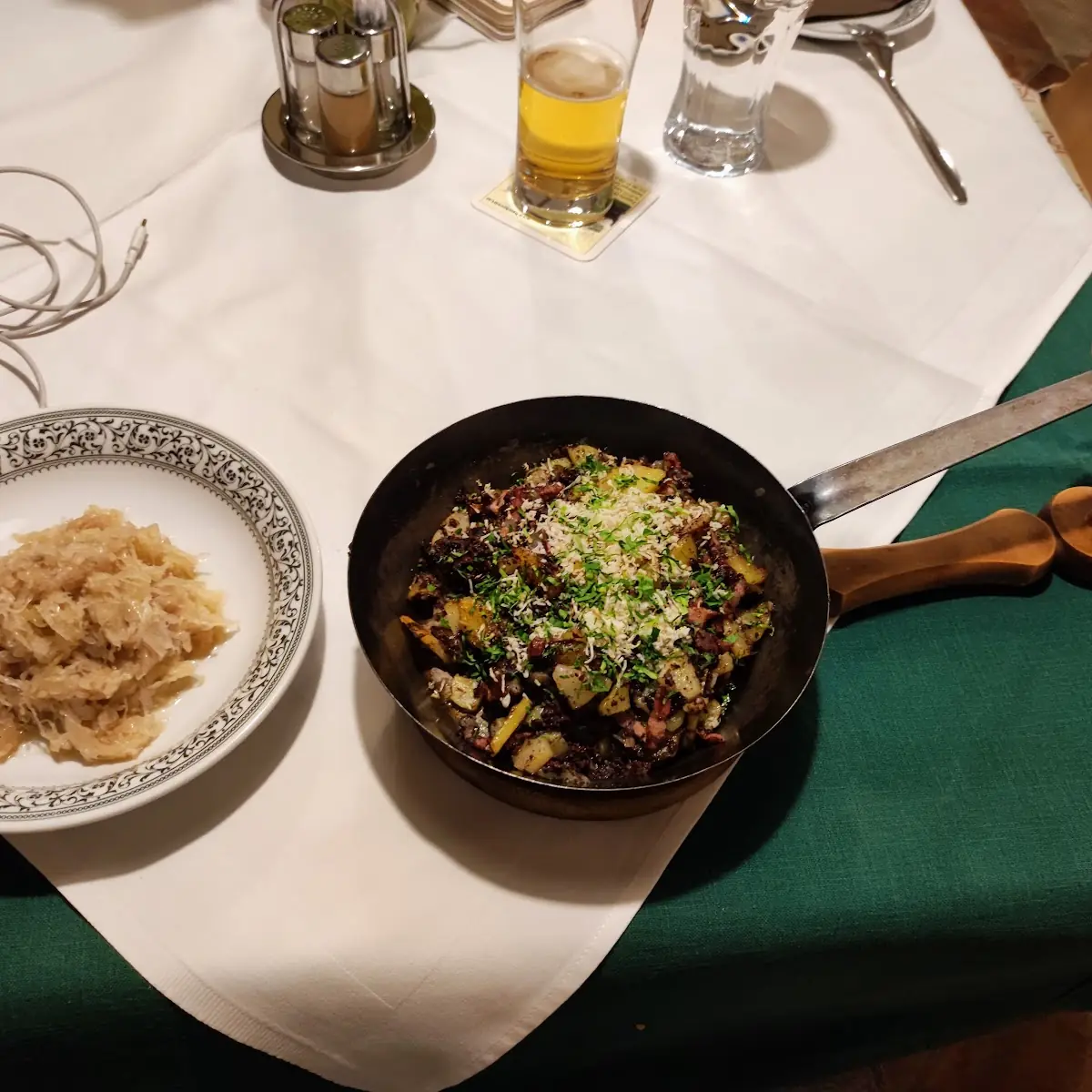 Essen und Trinken photo 3