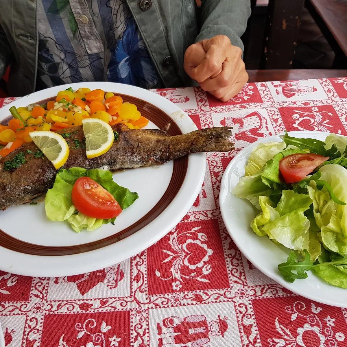 Essen und Trinken photo 3